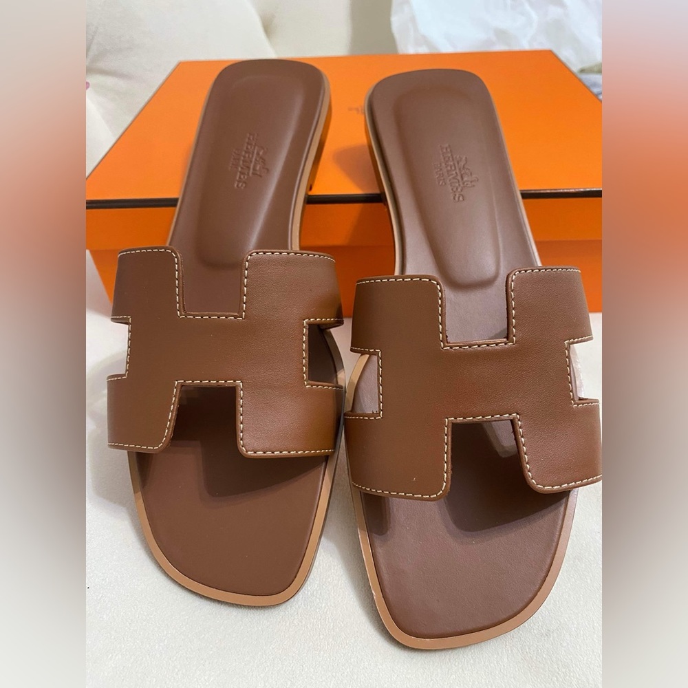 Hermès Oran sandal size 37
